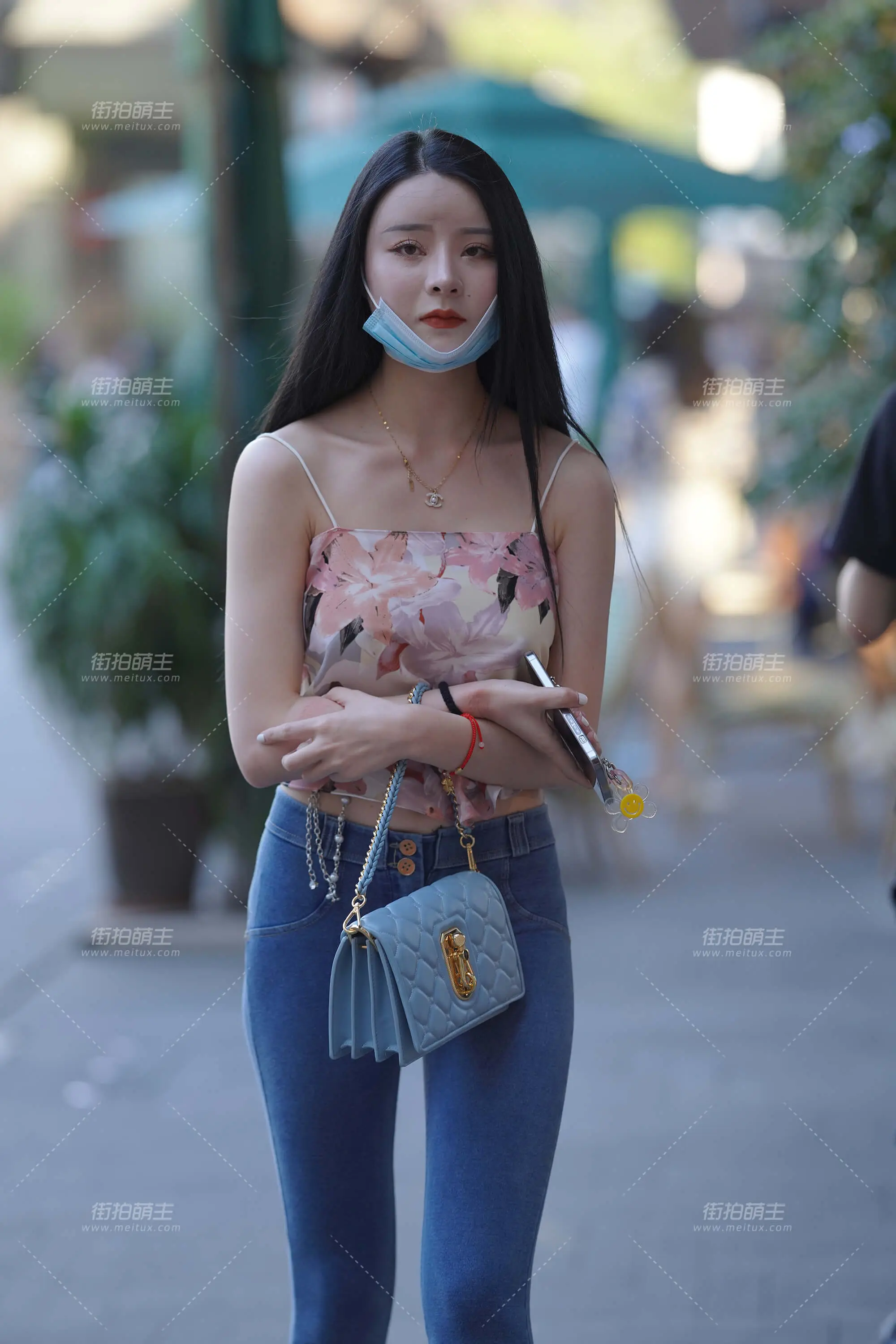 210728-10 紧牛大长腿格外吸金 [251P1V-3.65GB]