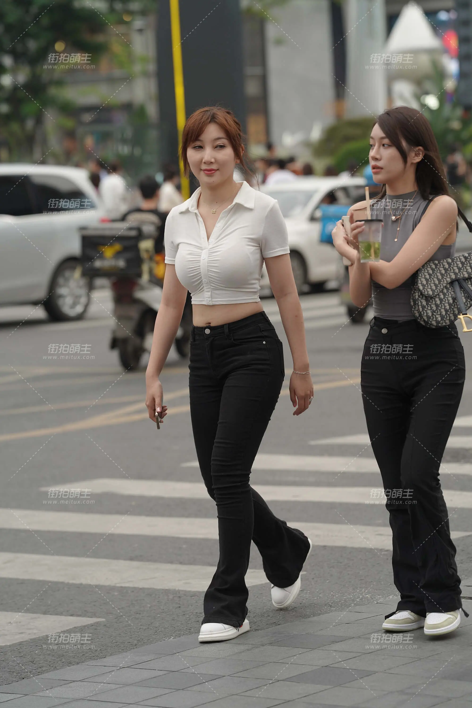 210923-17 紧牛 [39P-495MB]