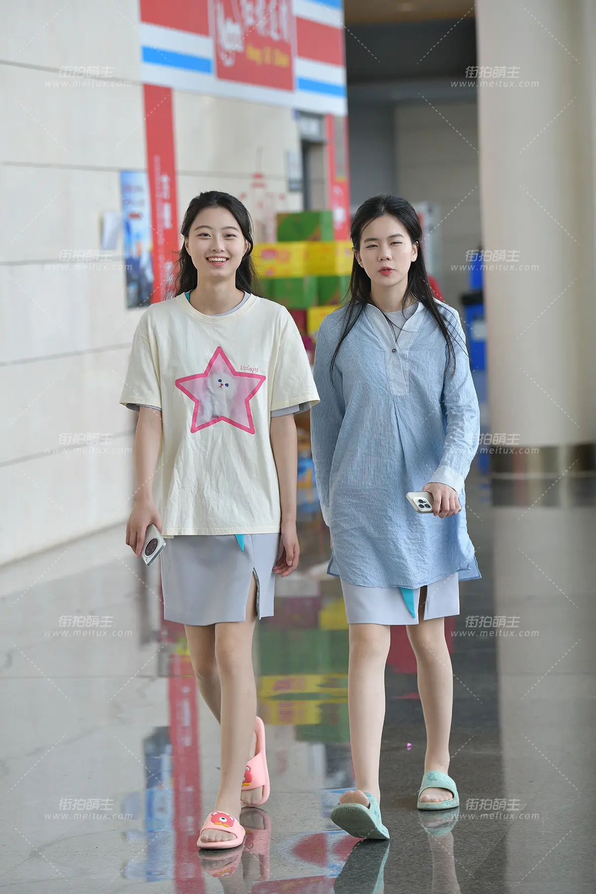 2493-13=65 肉丝，美腿，拖鞋，俩闺蜜 [65P-1.50GB]
