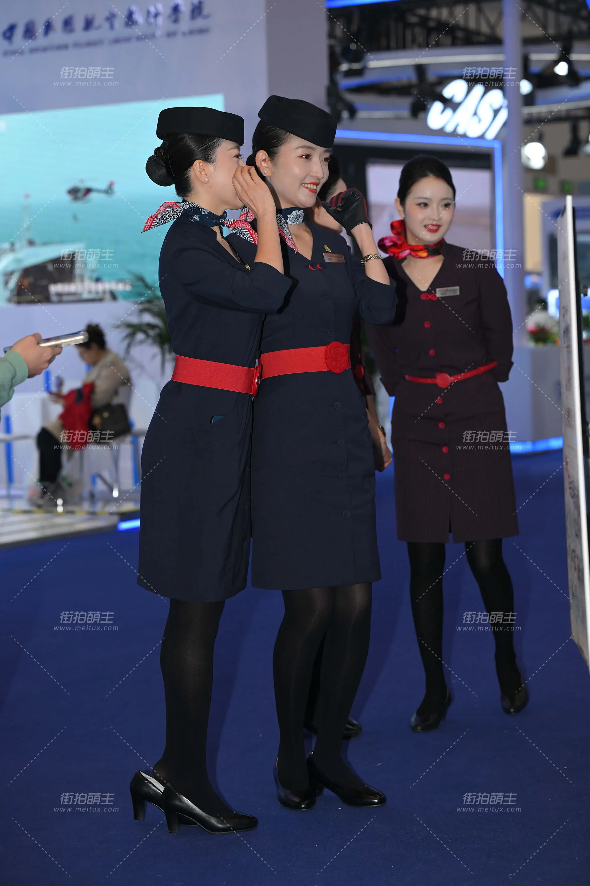SH25-162-41 东方航空-黑丝有点厚哈哈哈 [41P-983MB]