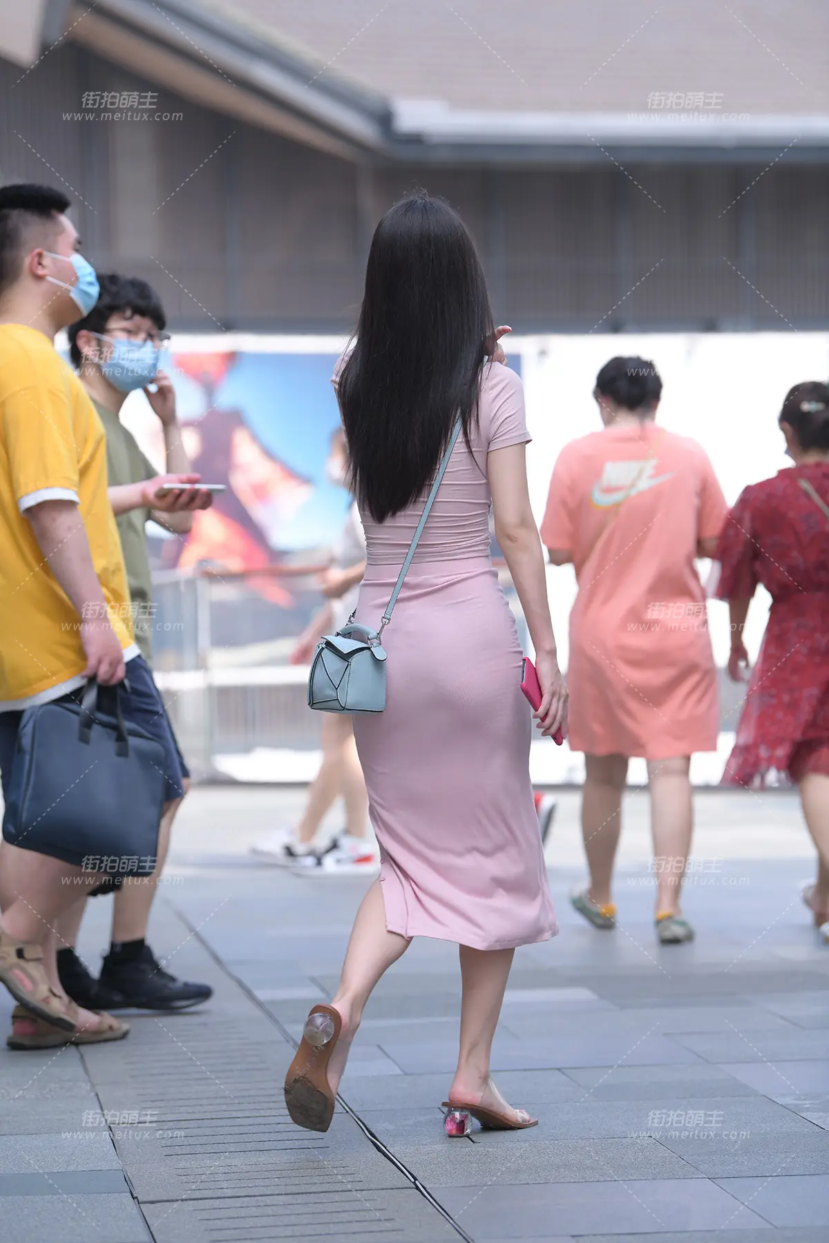 21725-3+76 性感的美少妇 [76P-1.60GB]