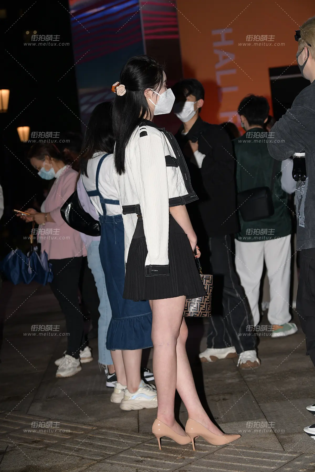 22928-16+96 上海时装周 [96P-2.36GB]