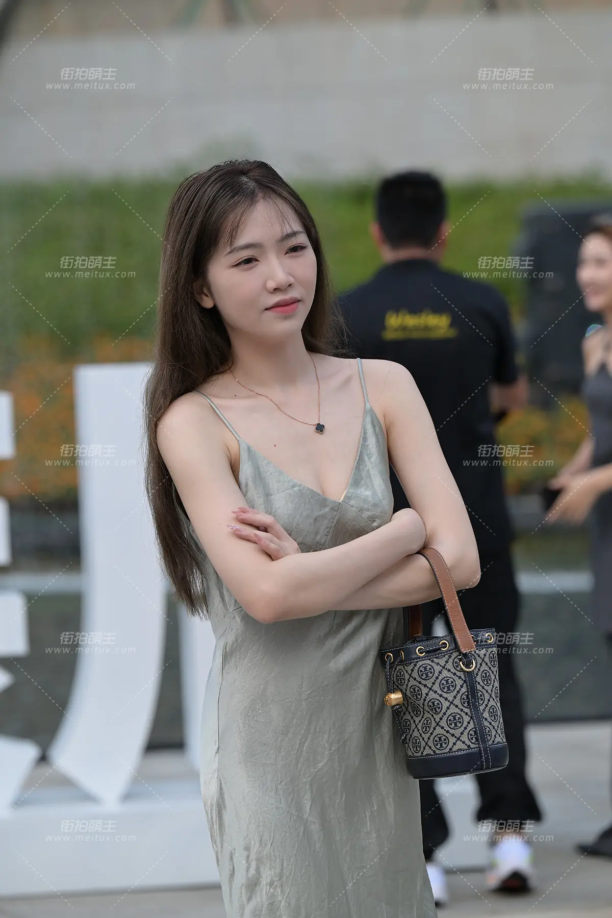 SH25-158-102 来自小馒头的魅力 美足小姐姐 [102P-2.02GB]