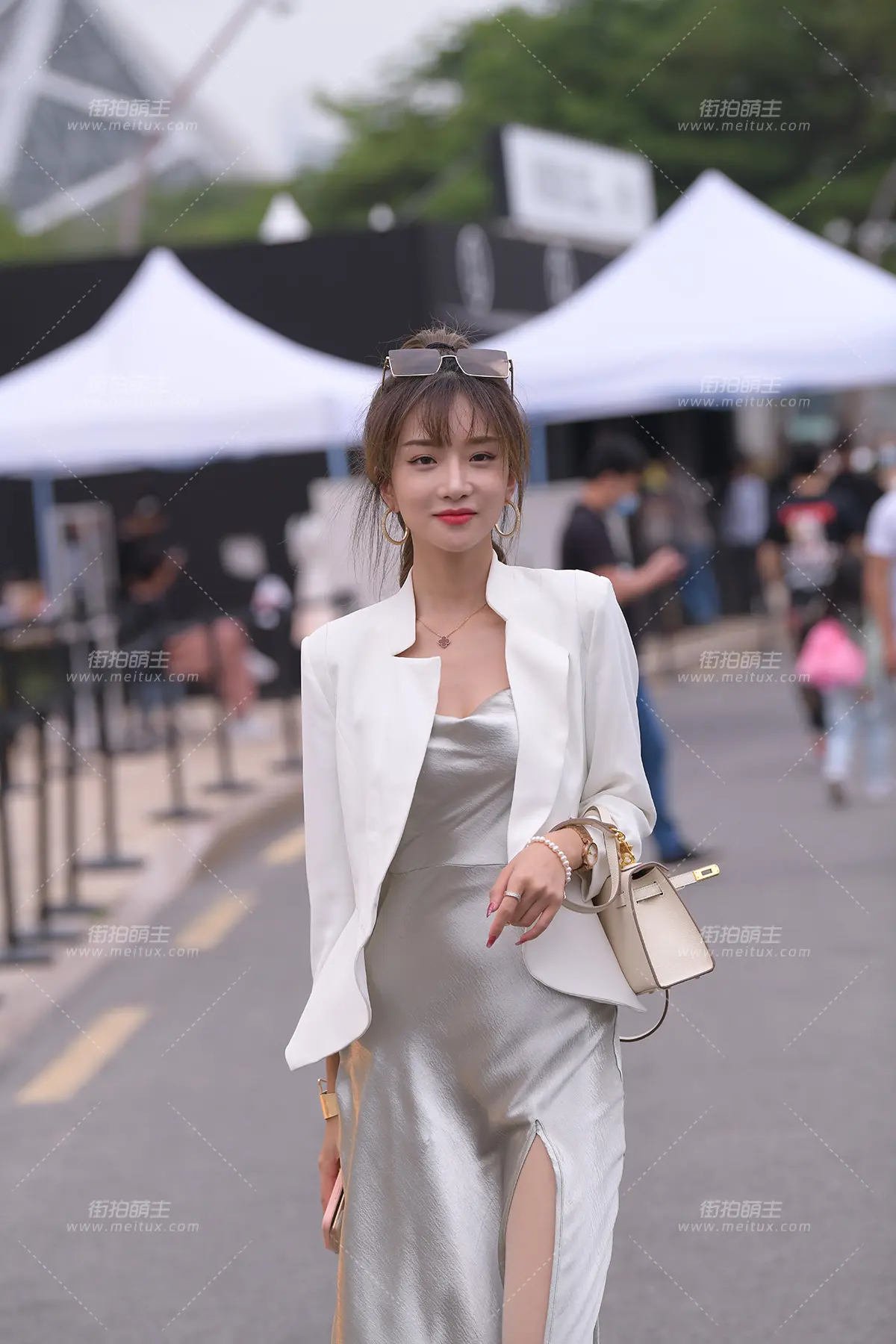 21418-5+122 骨感苗条丝袜小姐姐 [122P-2.61GB]