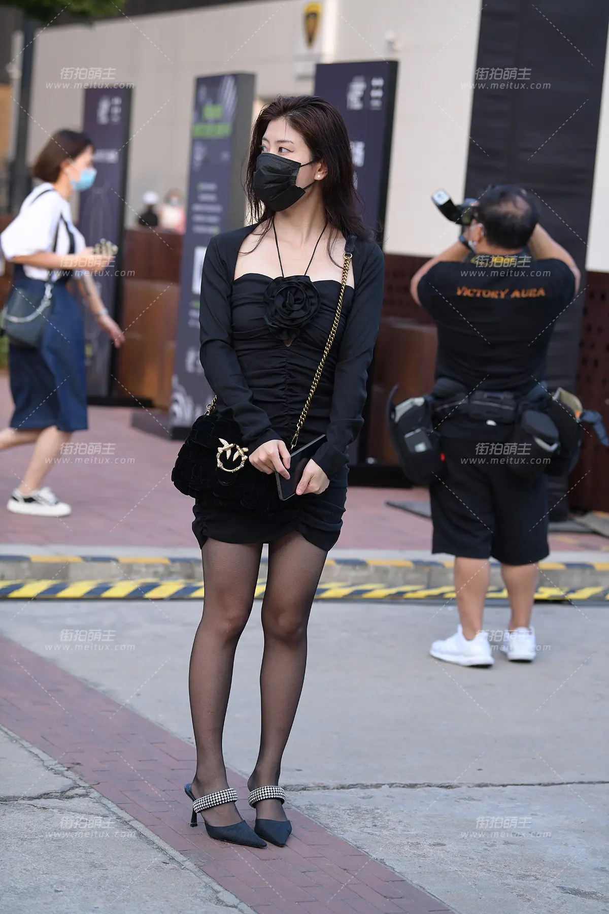 22429-27+128 邻居少妇 [128P-3.01GB]
