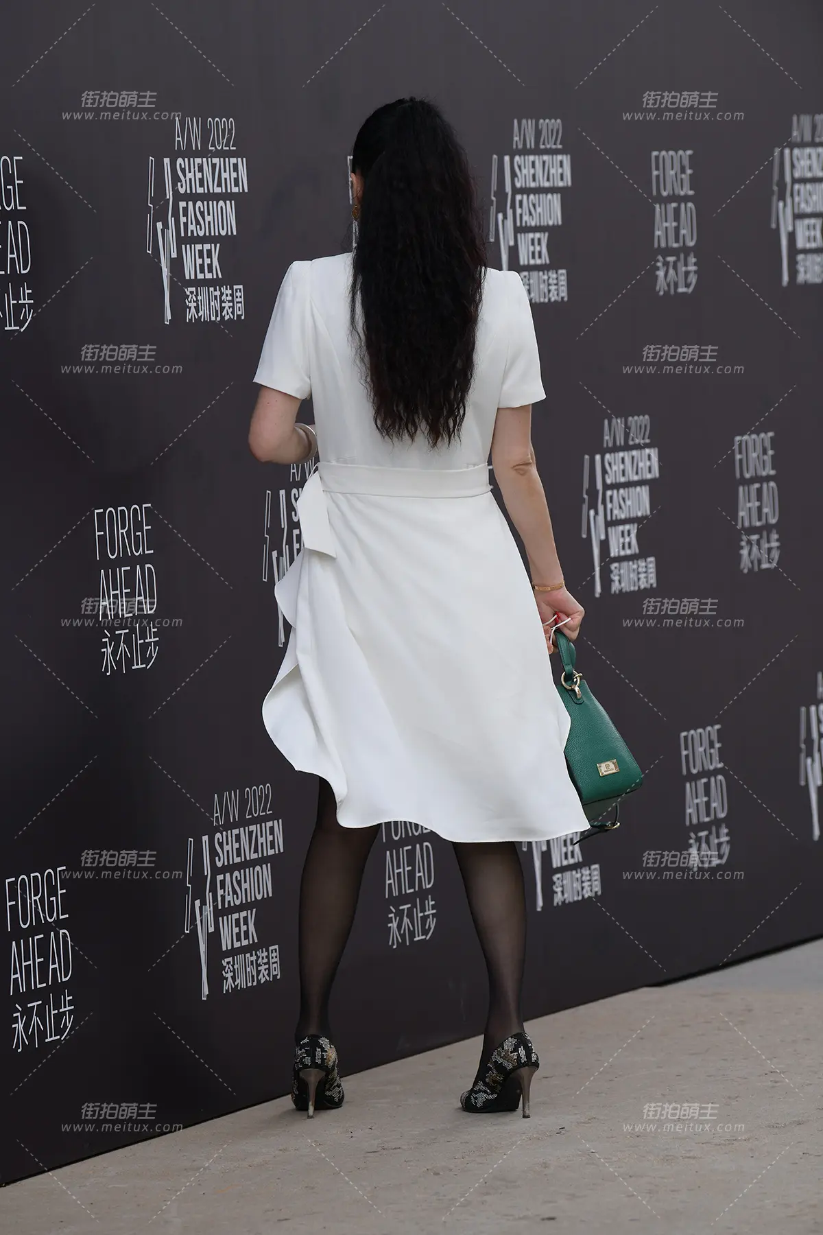 22430-21+121 黑丝熟妇 [121P-2.64GB]
