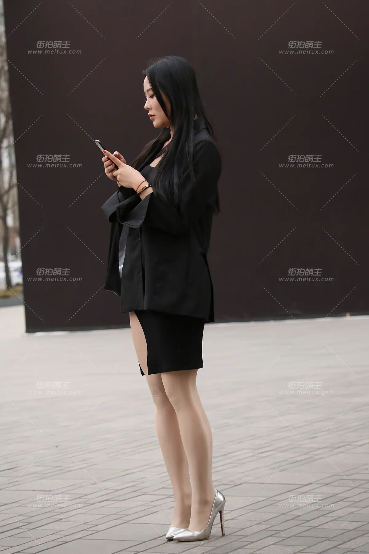 22619-25+180 油丝高跟小姐姐 [180P-1.24GB]