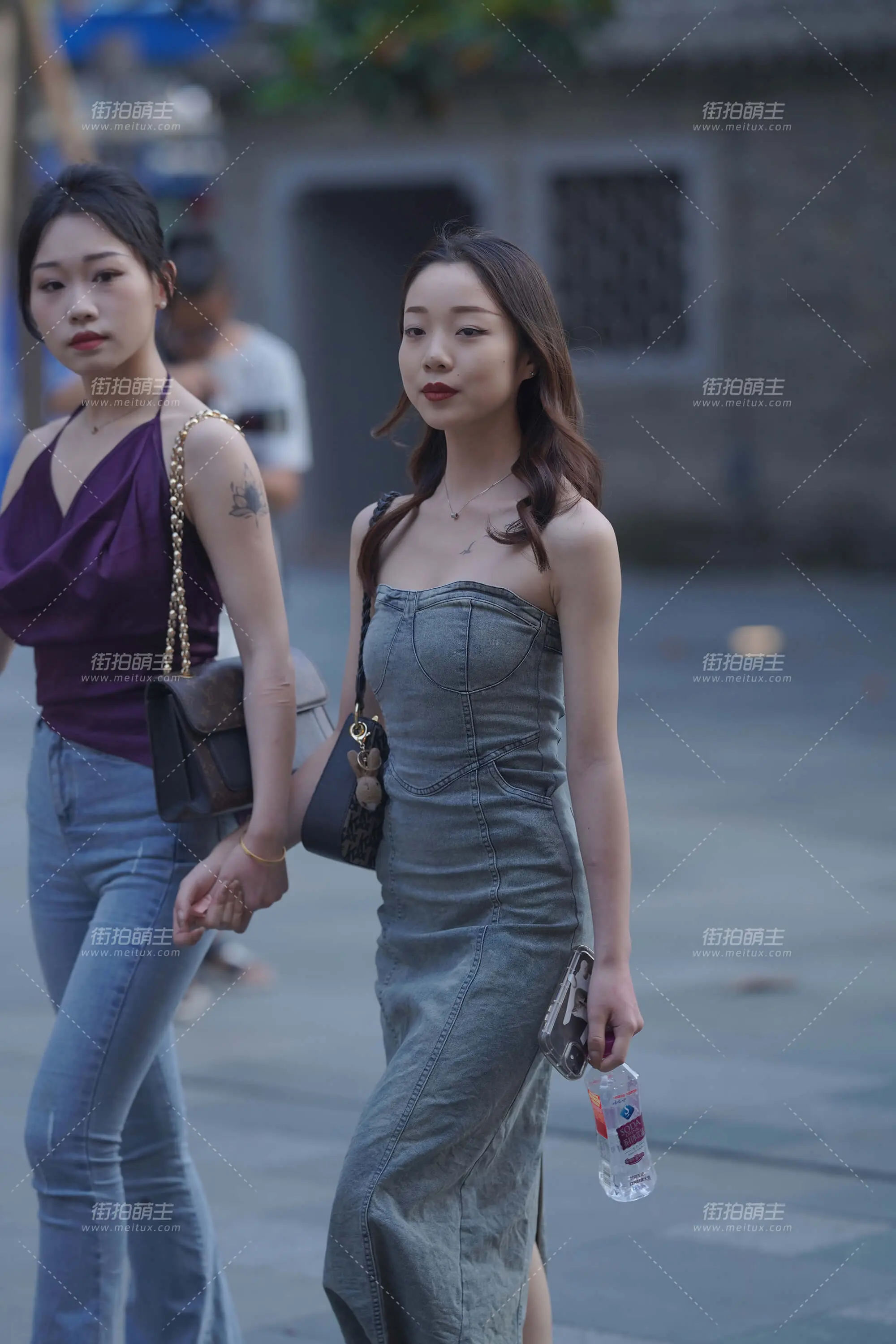 230518-4 紧牛美背 [133P-1.68GB]