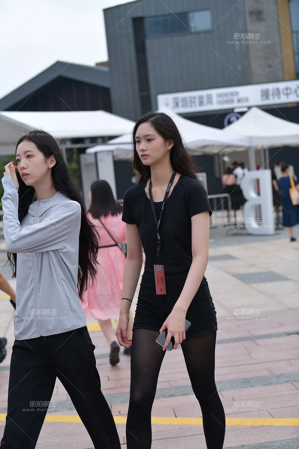 23418-25+62 夏日黑丝女孩 [62P-1.44GB]