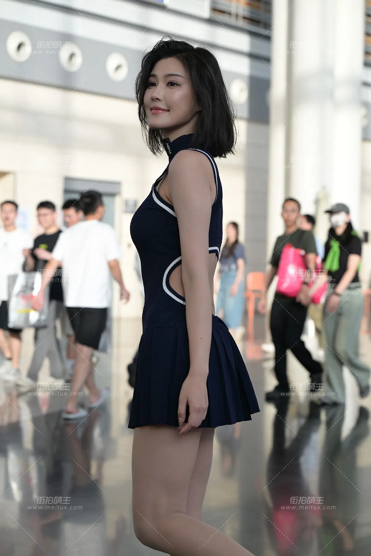 2591-4-90 穿丝袜的程儿 [91P-1.47GB]