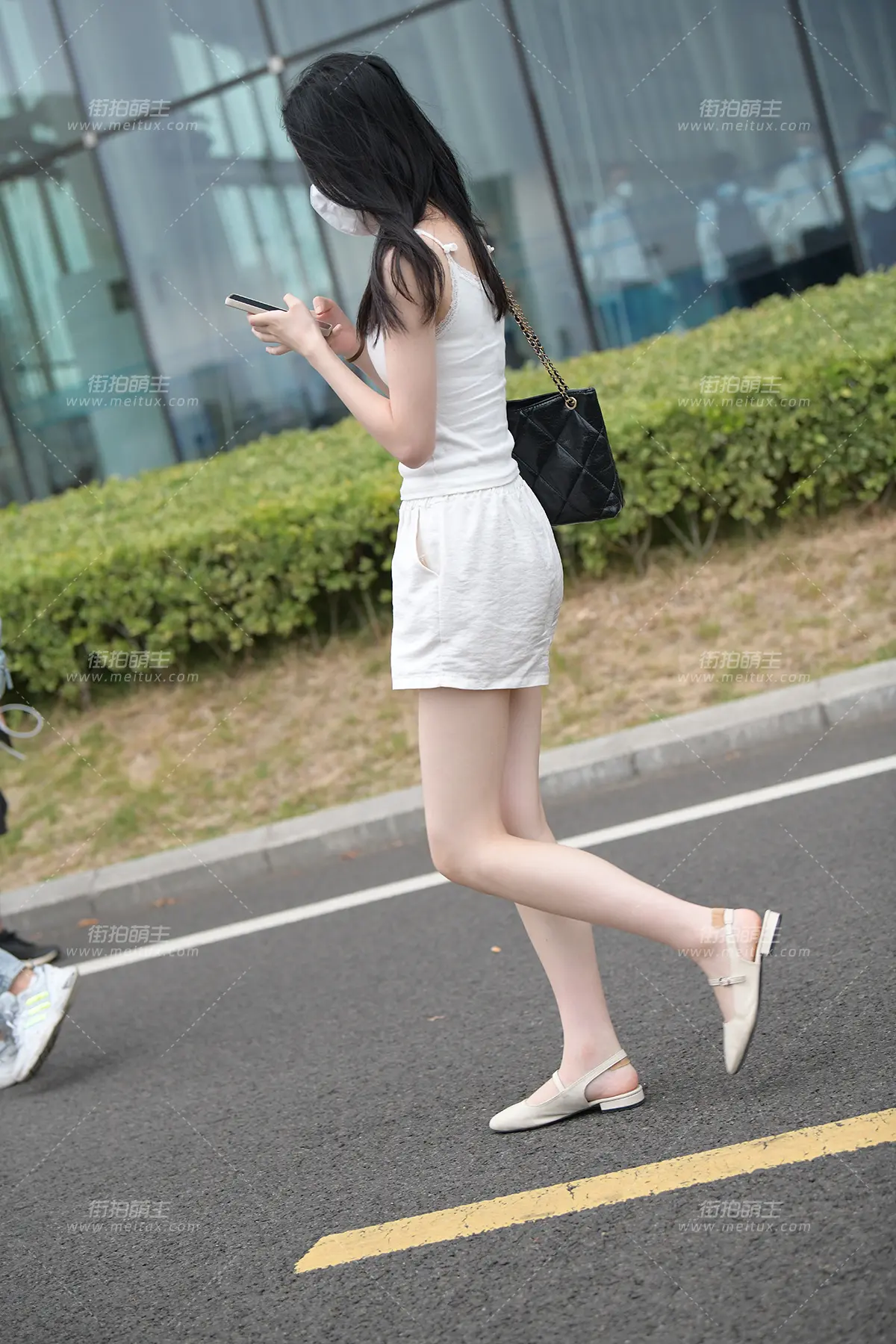 22828-25+55 这腿真心干净 [55P-1.30GB]
