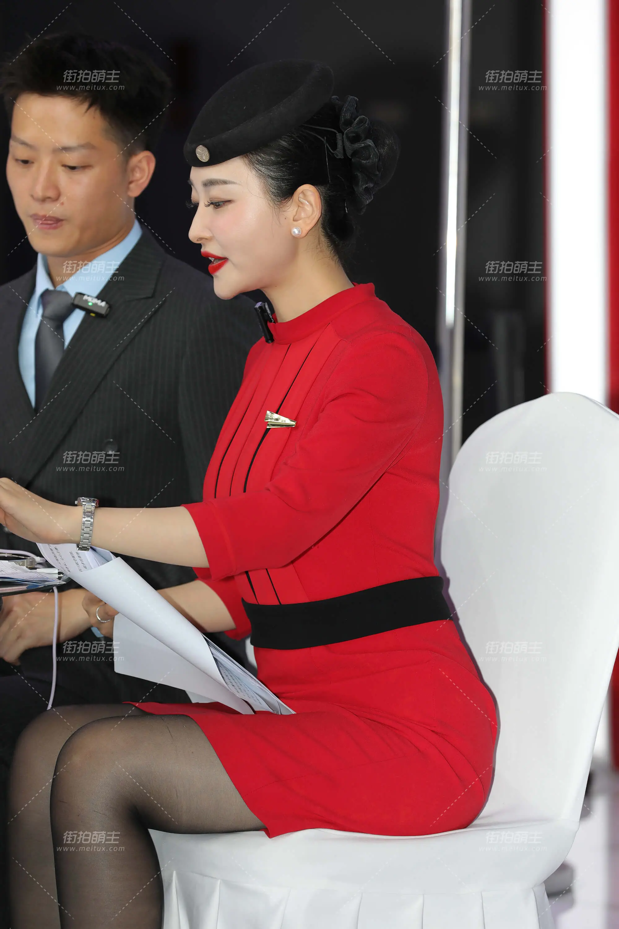 美丽川航空姐坐姿在直播 [39P-301MB]
