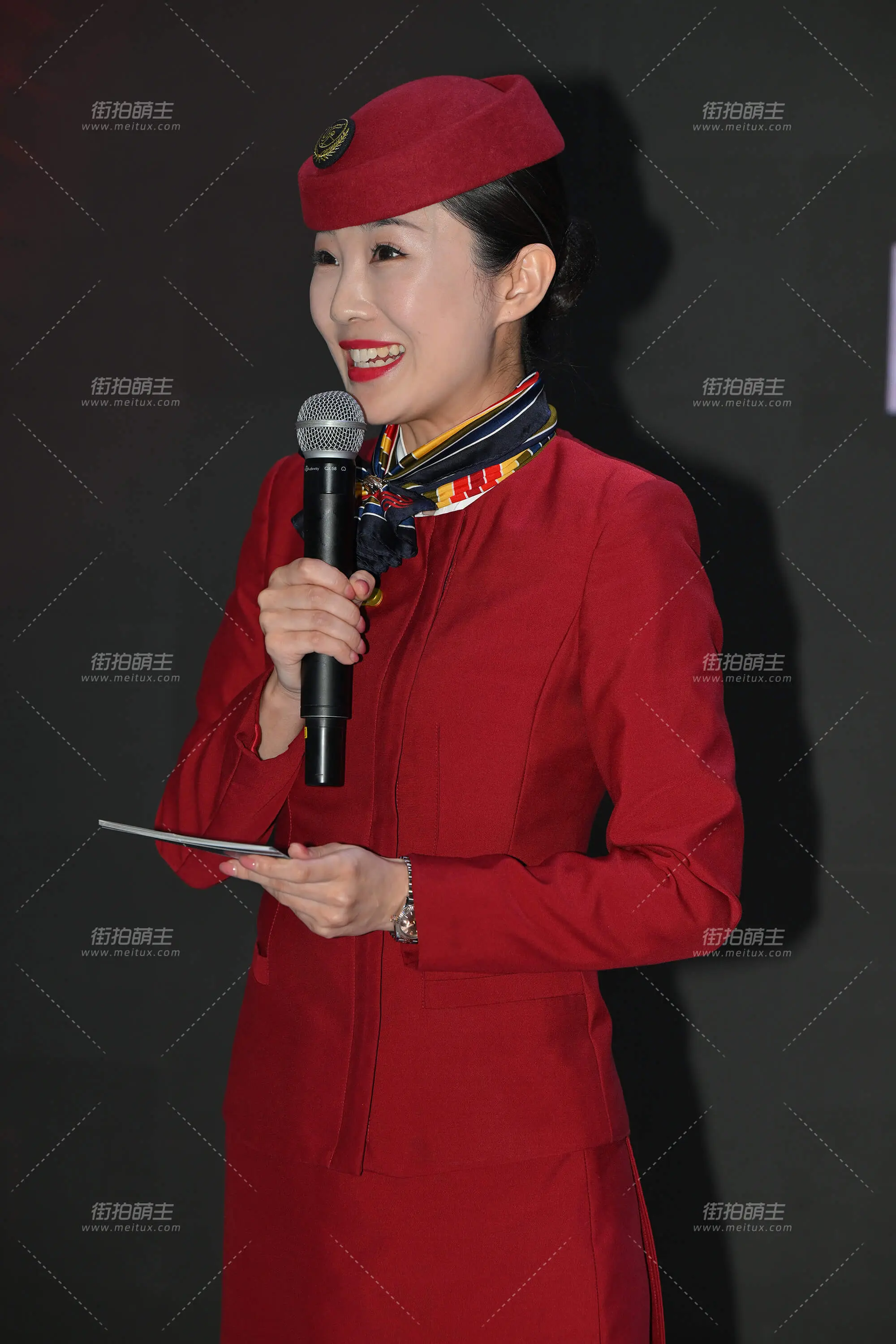 SH25-164-76 山航韵味女主持 [76P1V-2.64GB]
