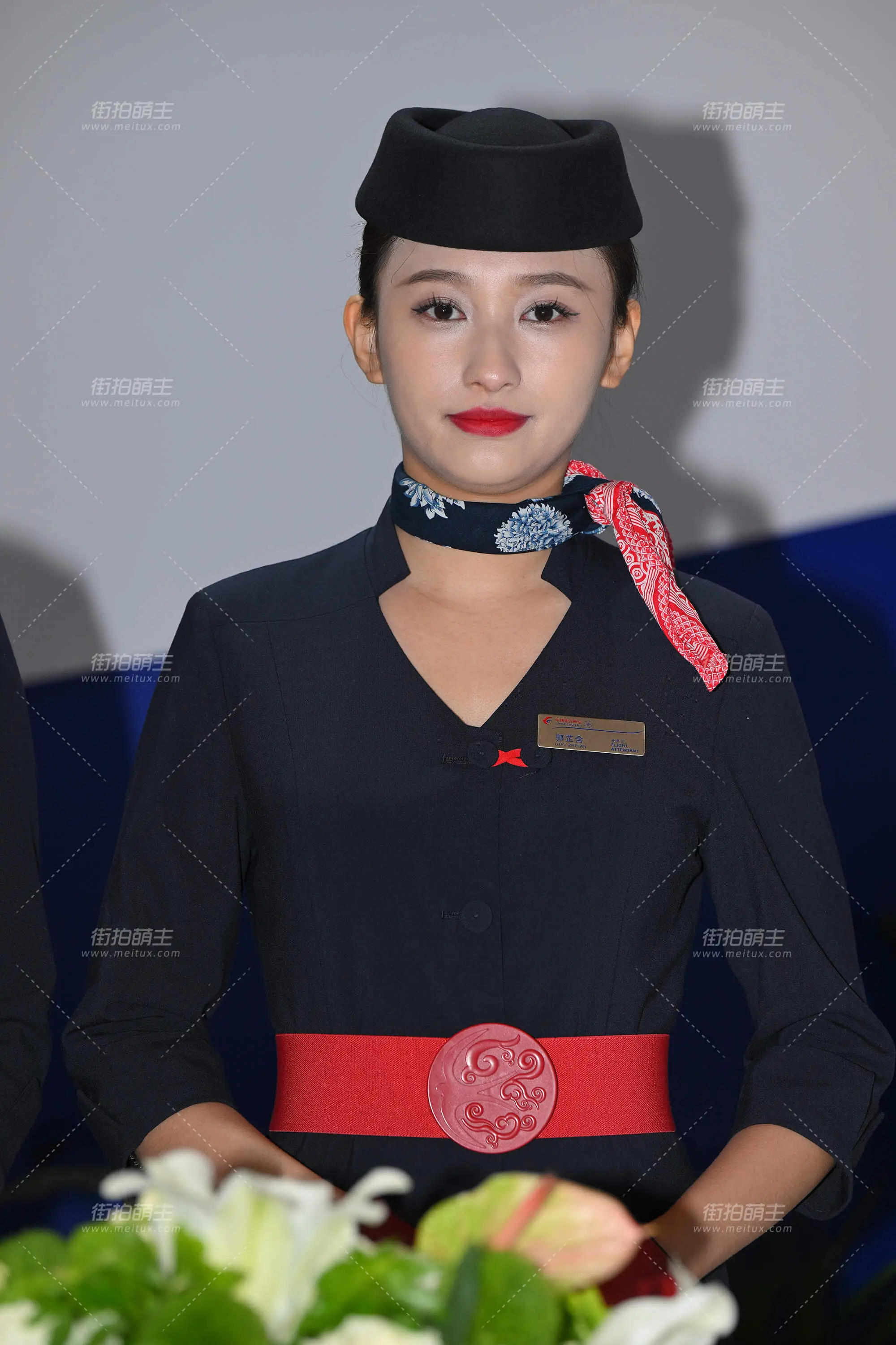 SH25-221-80 一波东航空姐-自己挑一个吧哈哈哈 [80P-1.70GB]