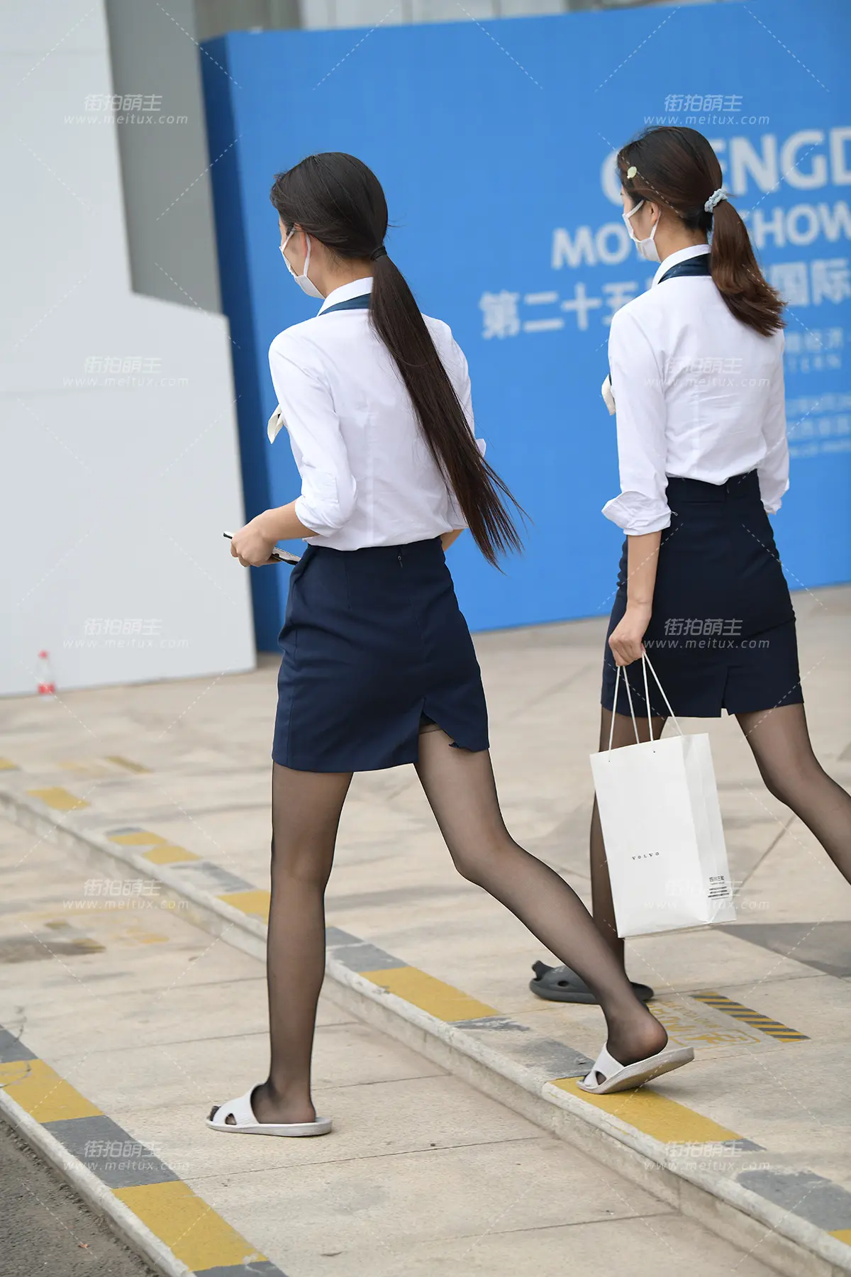 22829-17+56 双丝出海 [56P-1.25GB]