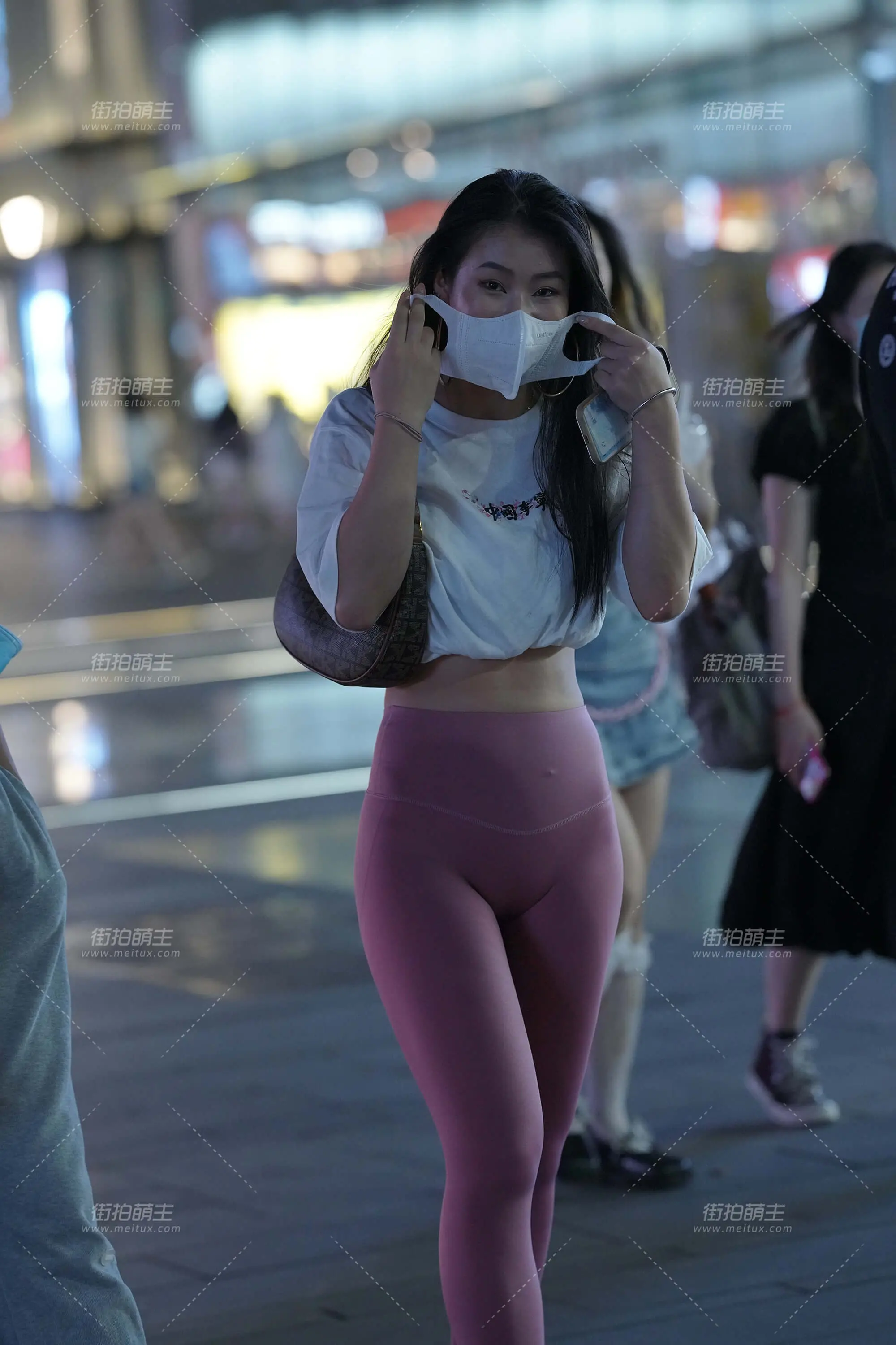 210809-15 健身女孩 [29P-548MB]