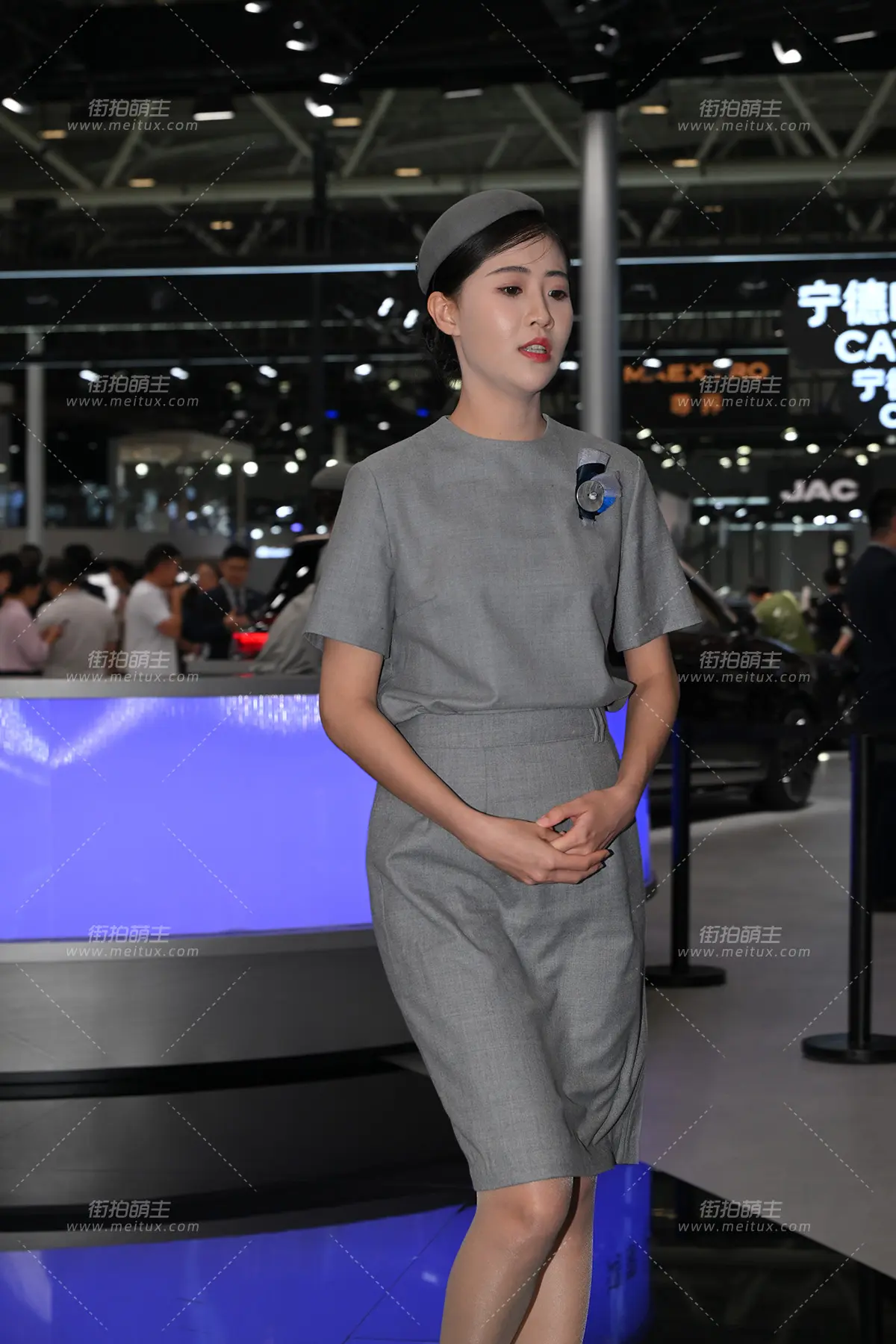 2565-18=38 交班了 [38P-755MB]