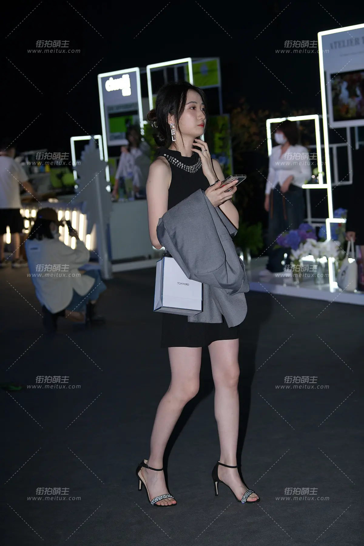 221030-10+131 想和她白头到老 [131P1V-3.83GB]