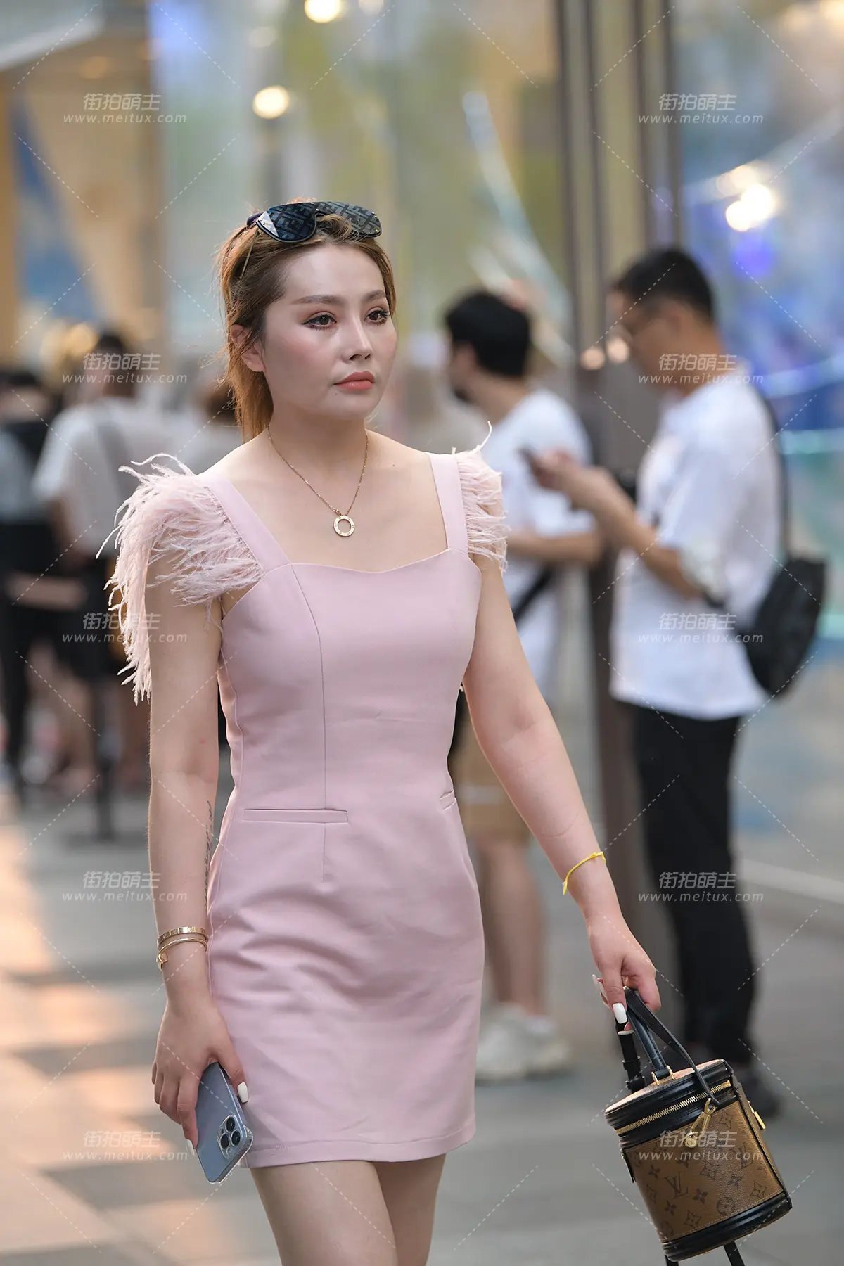 22714-7+132 小区的荏萋 [132P1V-3.87GB]
