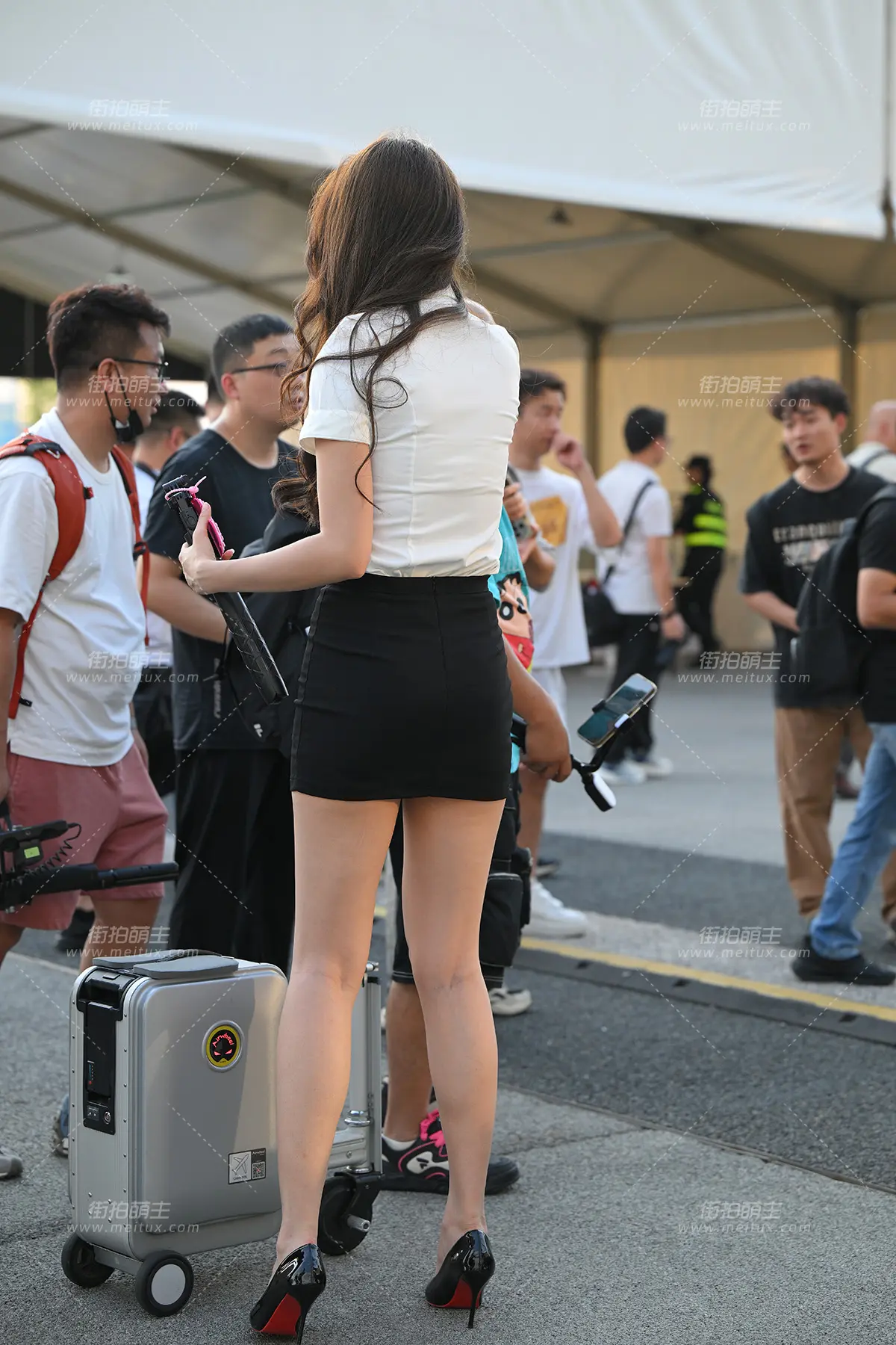 2593-16-80 美腿高跟美女 [80P-1.30GB]