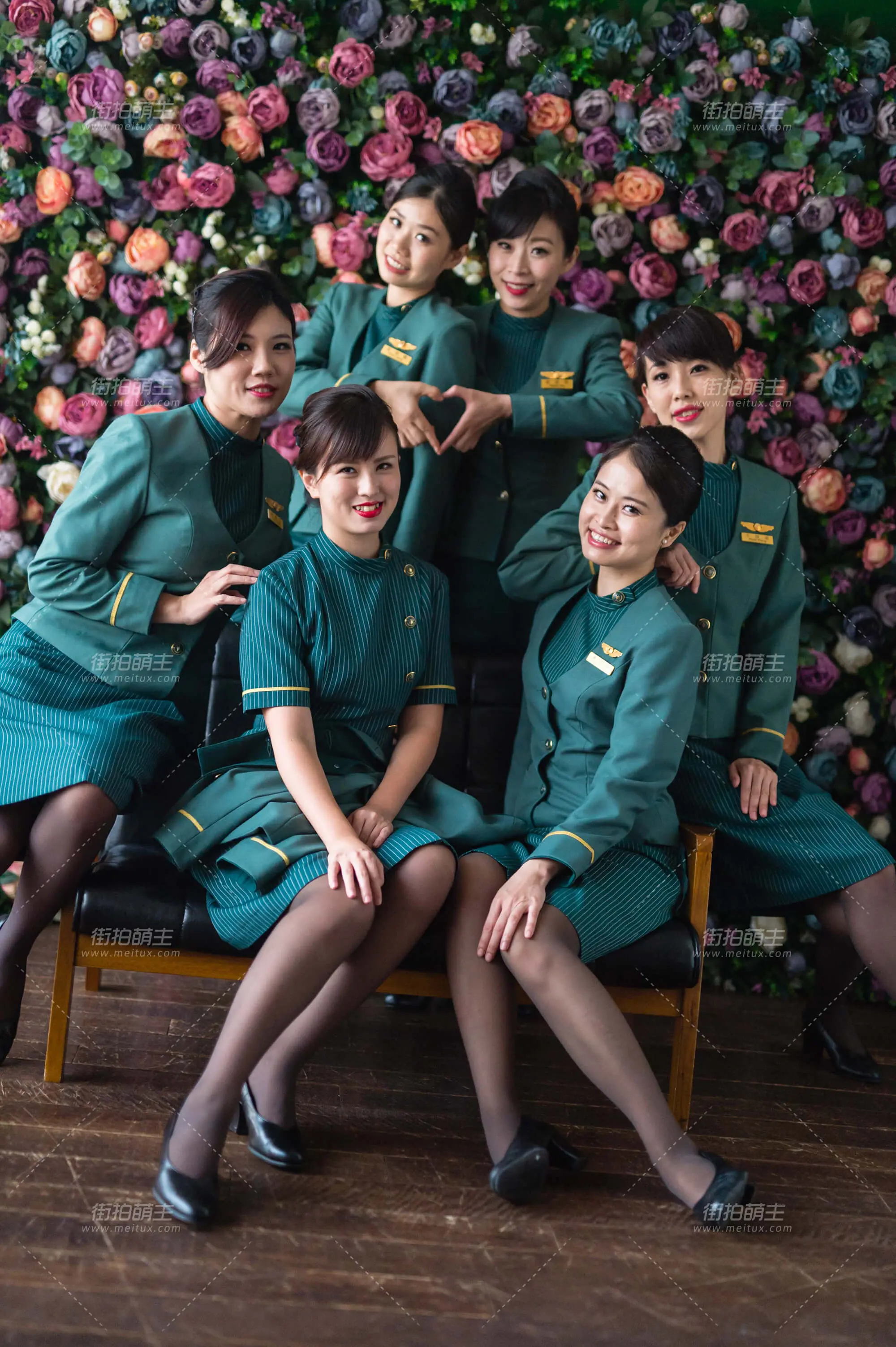 长荣航空空姐高清写真-第二季-260p-稀缺解封资源 [260P-330MB]