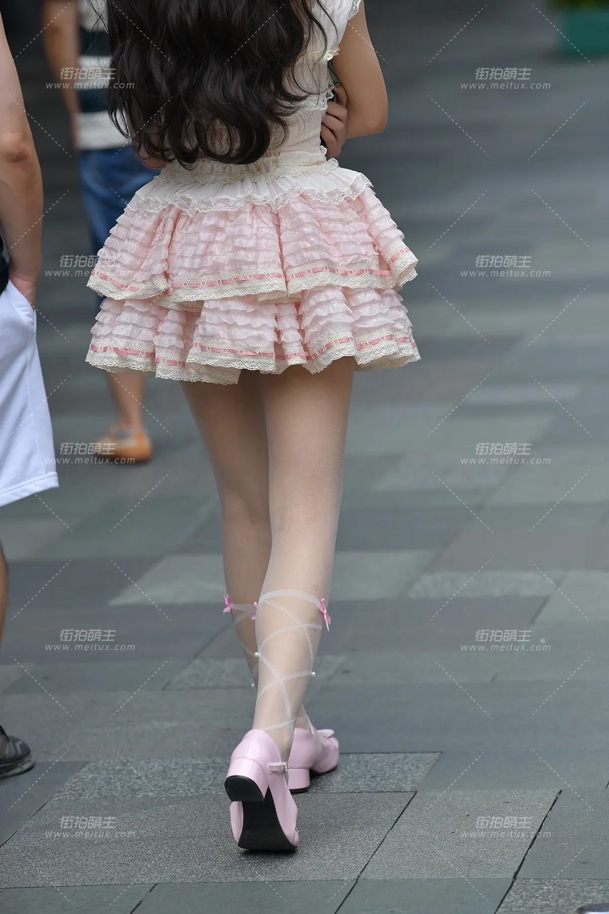 24821-8=58 丝袜小妹 [58P-1.31GB]
