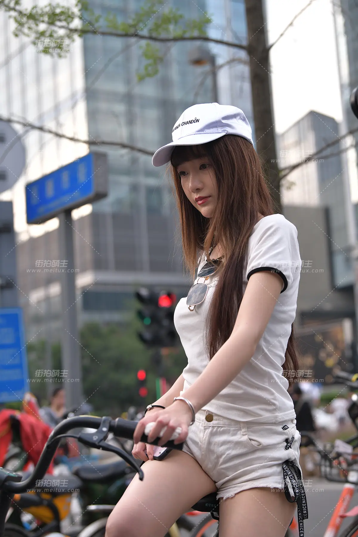 9613-4+129P 青春无限，性感的镂空蕾丝 春光 [129P-1.57GB]