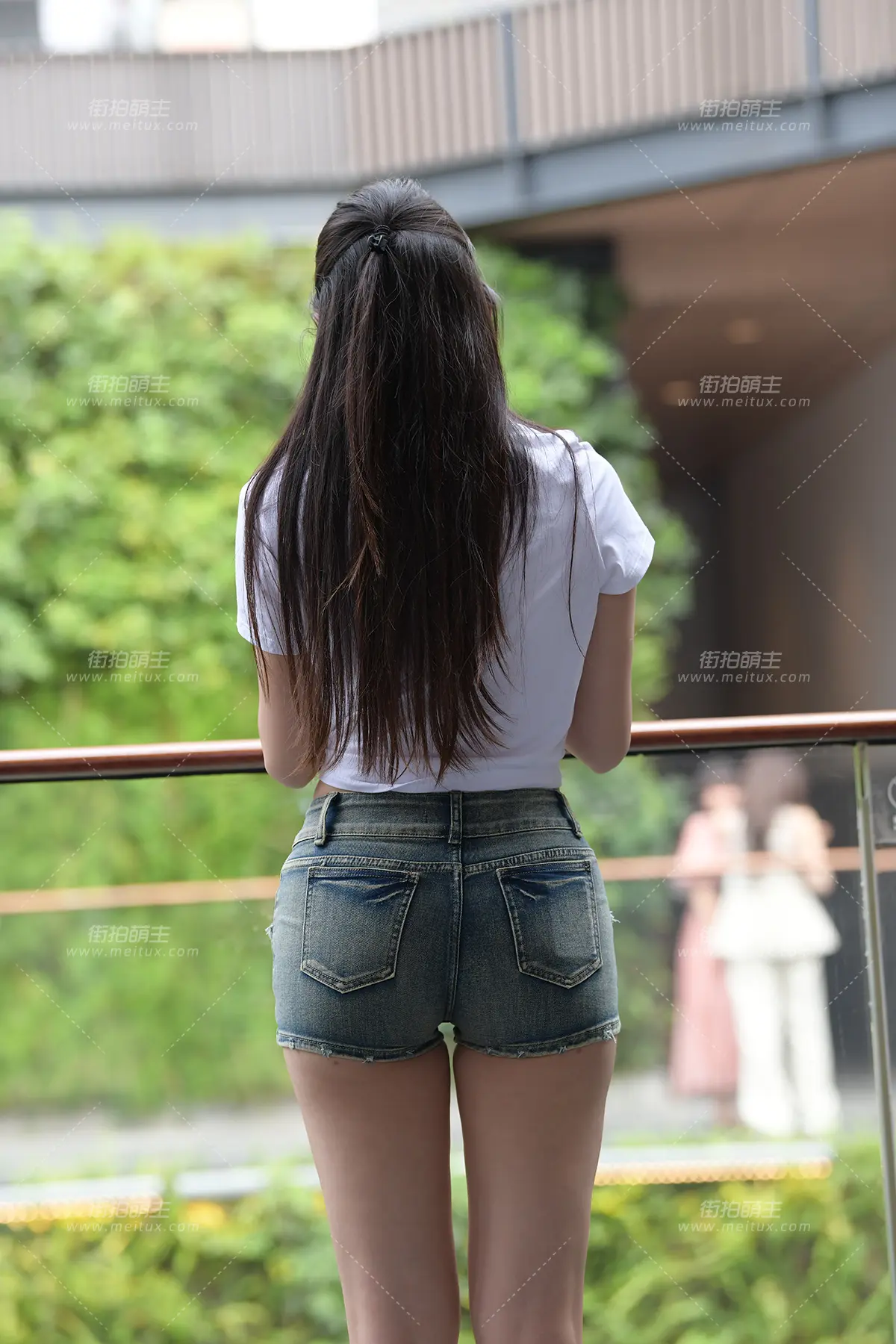 23526-1=146 超紧致，美臀，热裤女 [146P-3.14GB]