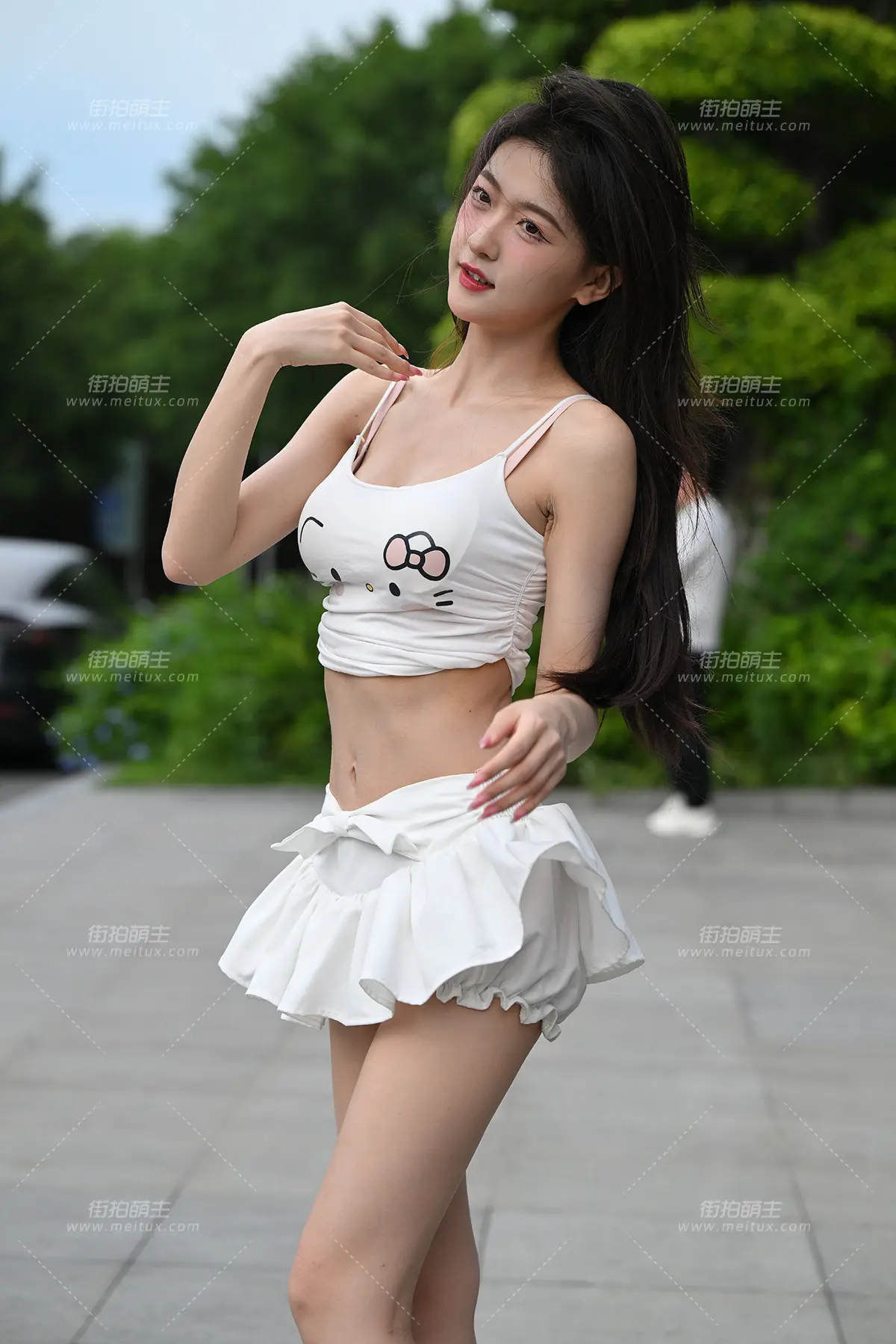 25614-2-74 美腿美足网红任绵绵 [74P-1.35GB]