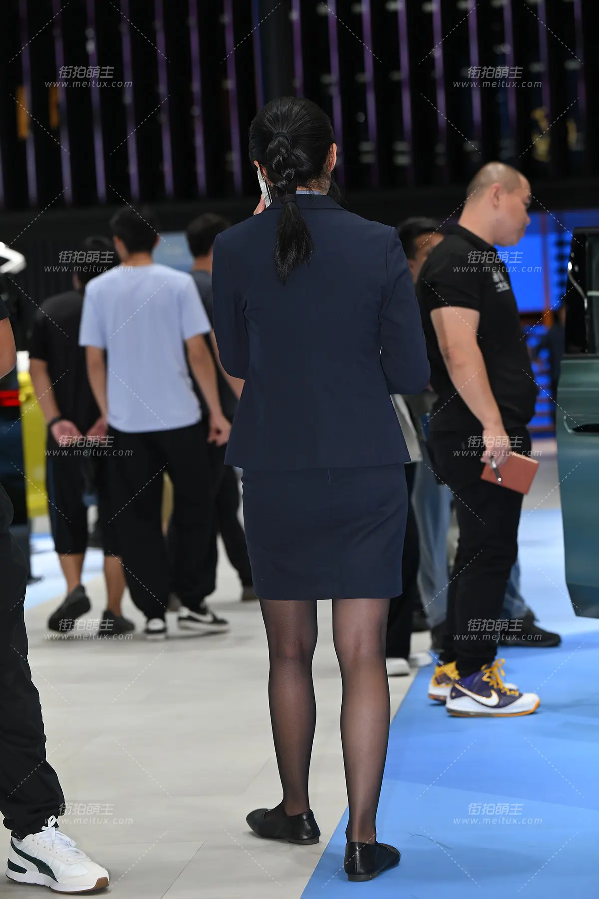 241116-28=59 在上班呢 [59P-0.97GB]